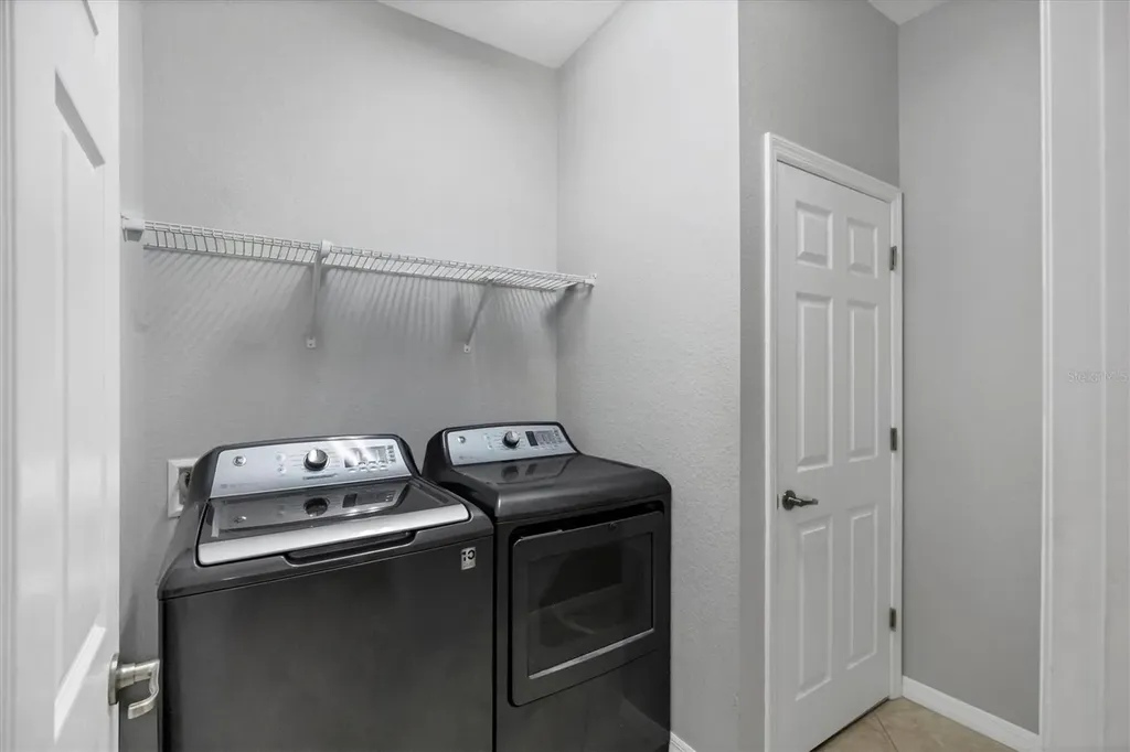 1878 Mesic Hammock Way Venice FL 34292