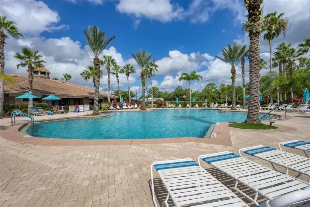 1878 Mesic Hammock Way Venice FL 34292