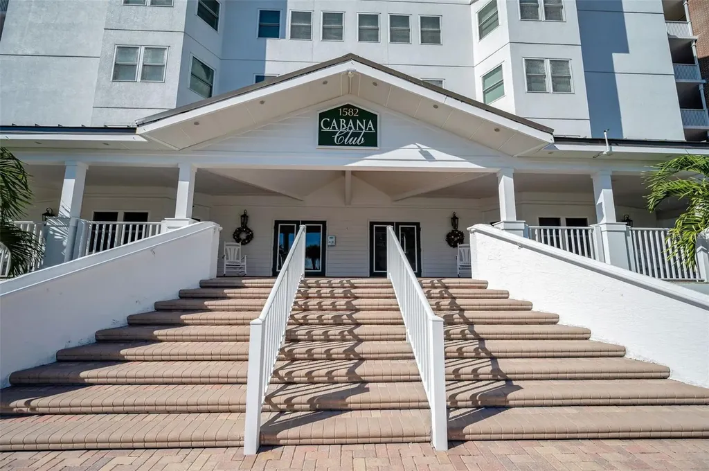 1582 Gulf Boulevard Clearwater Beach FL 33767