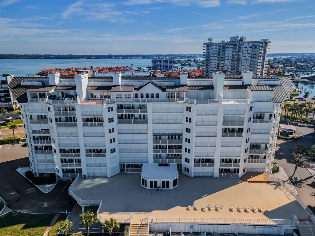 1582 Gulf Boulevard Clearwater Beach FL 33767