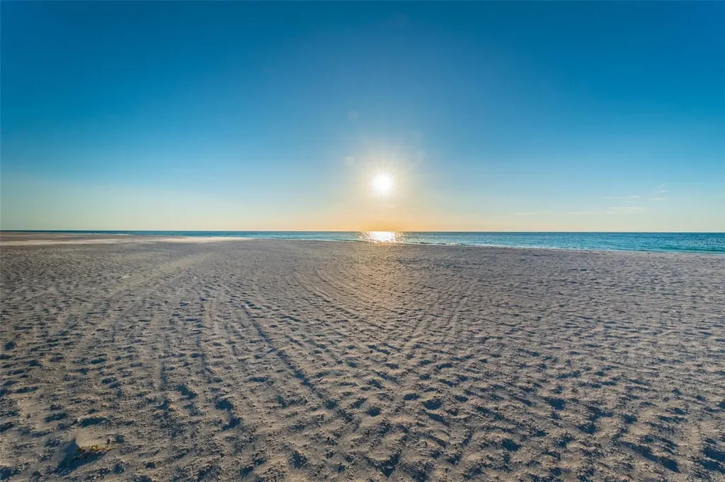 1582 Gulf Boulevard Clearwater Beach FL 33767
