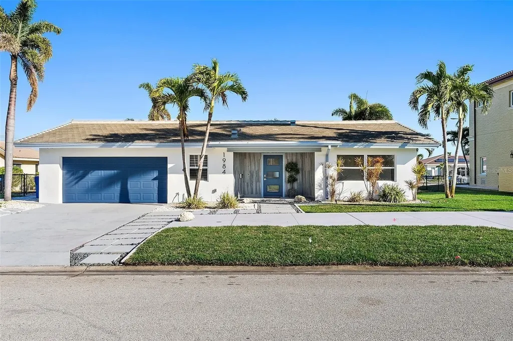 1984 Kansas Avenue NE St Petersburg FL 33703