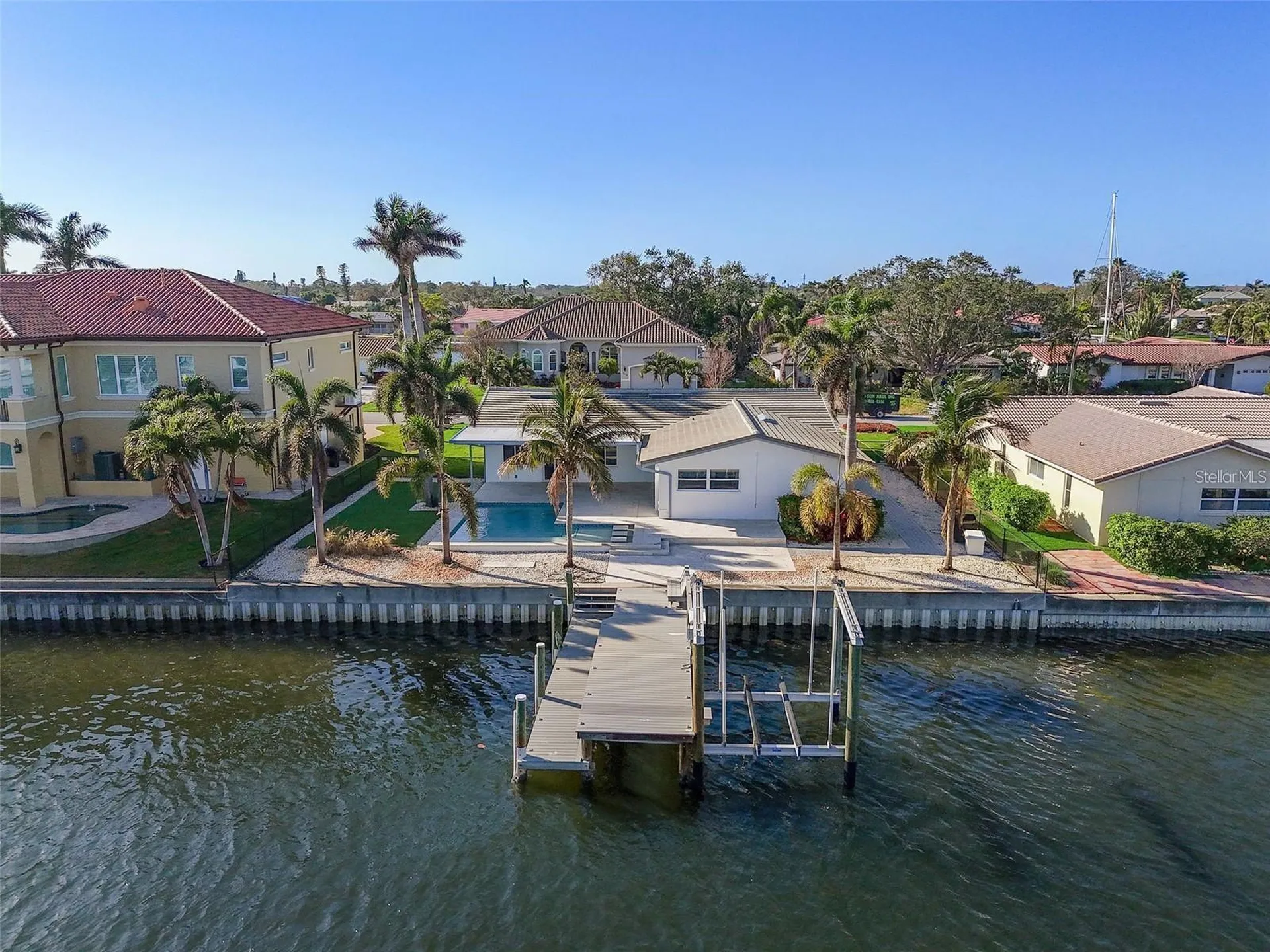 1984 Kansas Avenue NE St Petersburg FL 33703