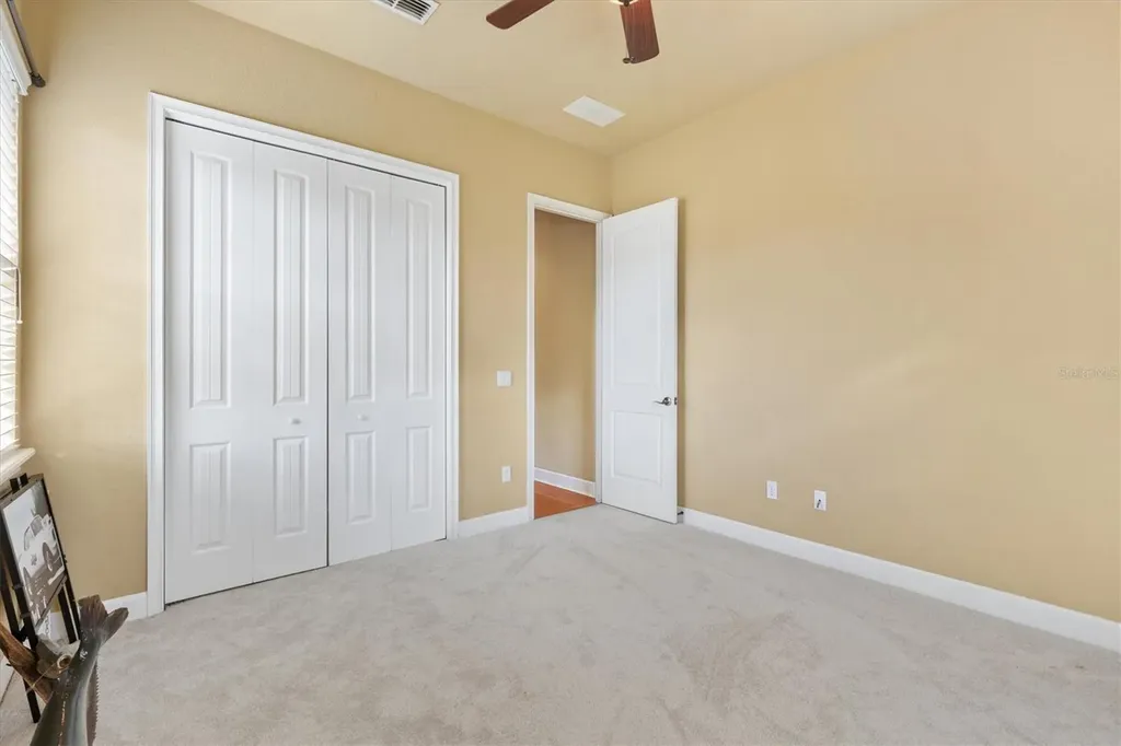 527 Dowling Circle Lady Lake FL 32159