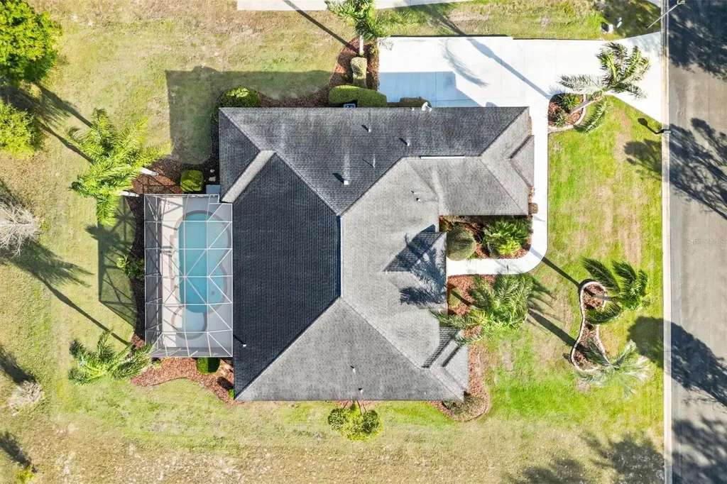 527 Dowling Circle Lady Lake FL 32159