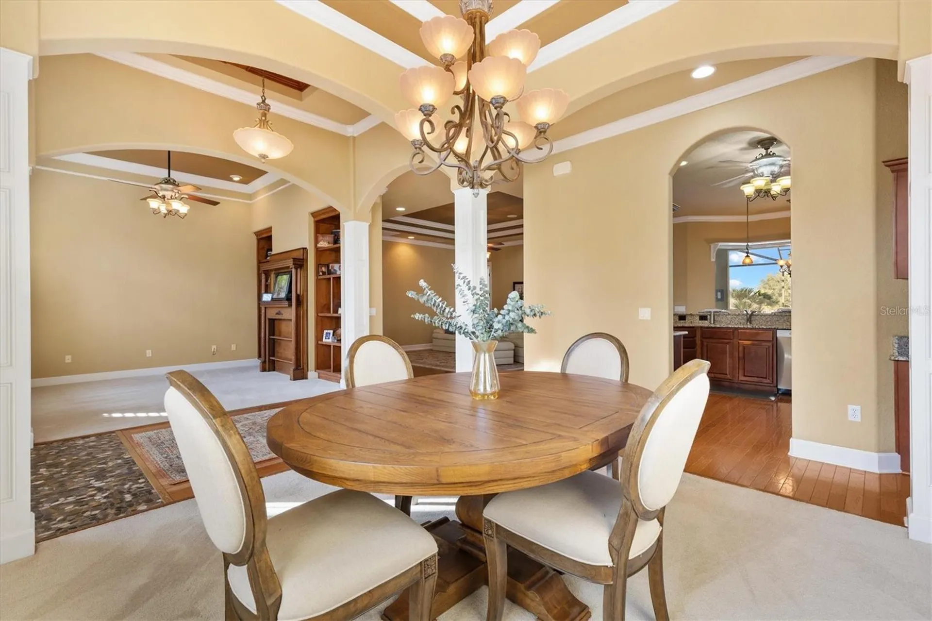 527 Dowling Circle Lady Lake FL 32159
