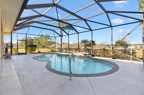 527 Dowling Circle Lady Lake FL 32159