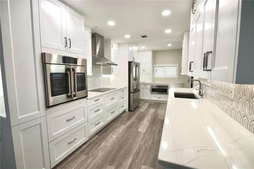1600 Gulf Boulevard Clearwater Beach FL 33767