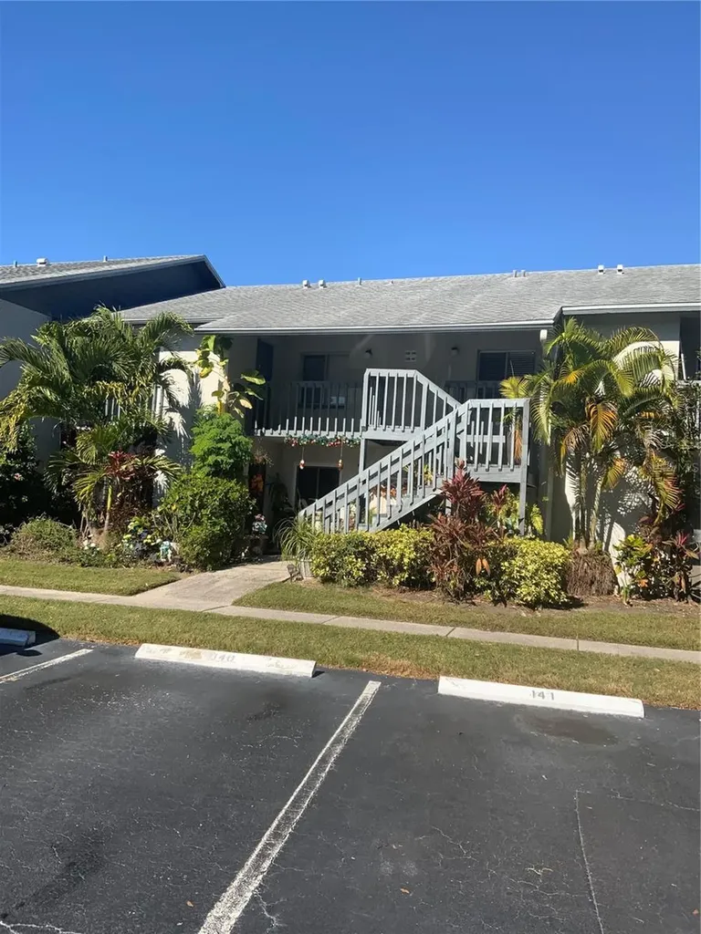 11201 122nd Avenue Largo FL 33778