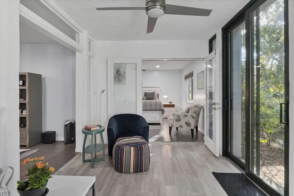 3332 Thornwood Road Sarasota FL 34231