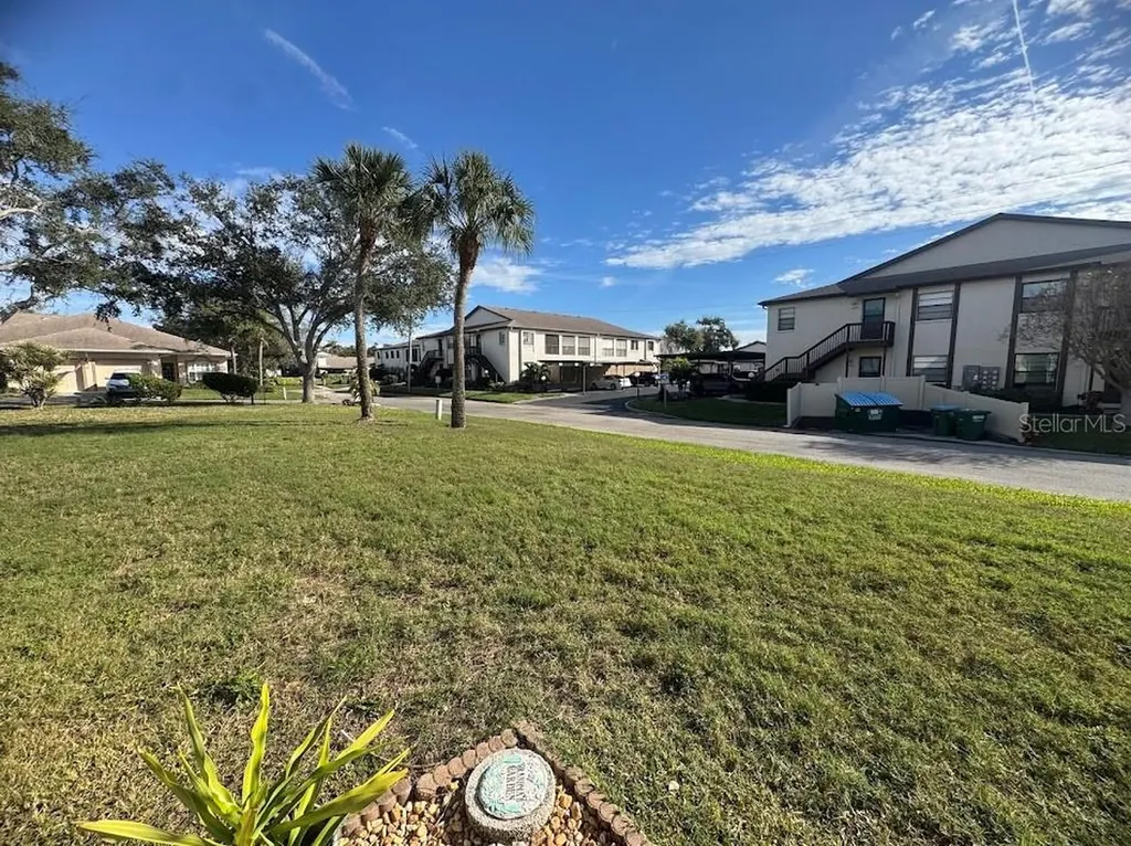 2727 75th Street W Bradenton FL 34209