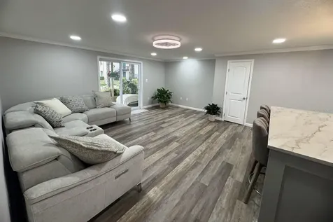 2727 75th Street W Bradenton FL 34209
