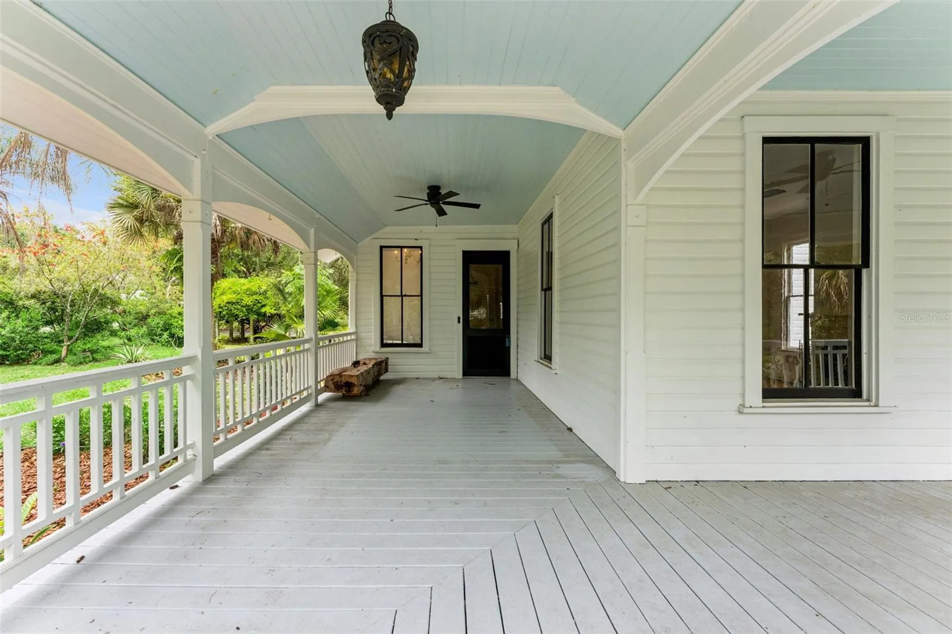 316 N Lakeview Drive Lake Helen FL 32744