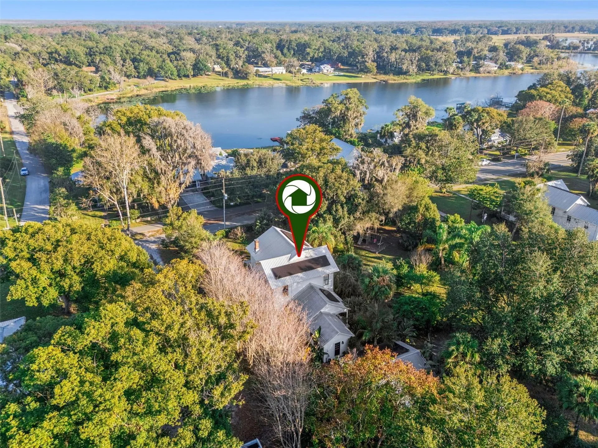 316 N Lakeview Drive Lake Helen FL 32744