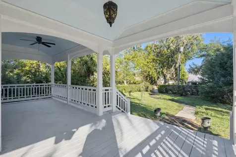 316 N Lakeview Drive Lake Helen FL 32744