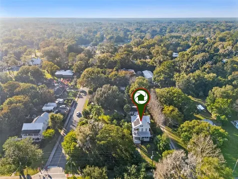 316 N Lakeview Drive Lake Helen FL 32744