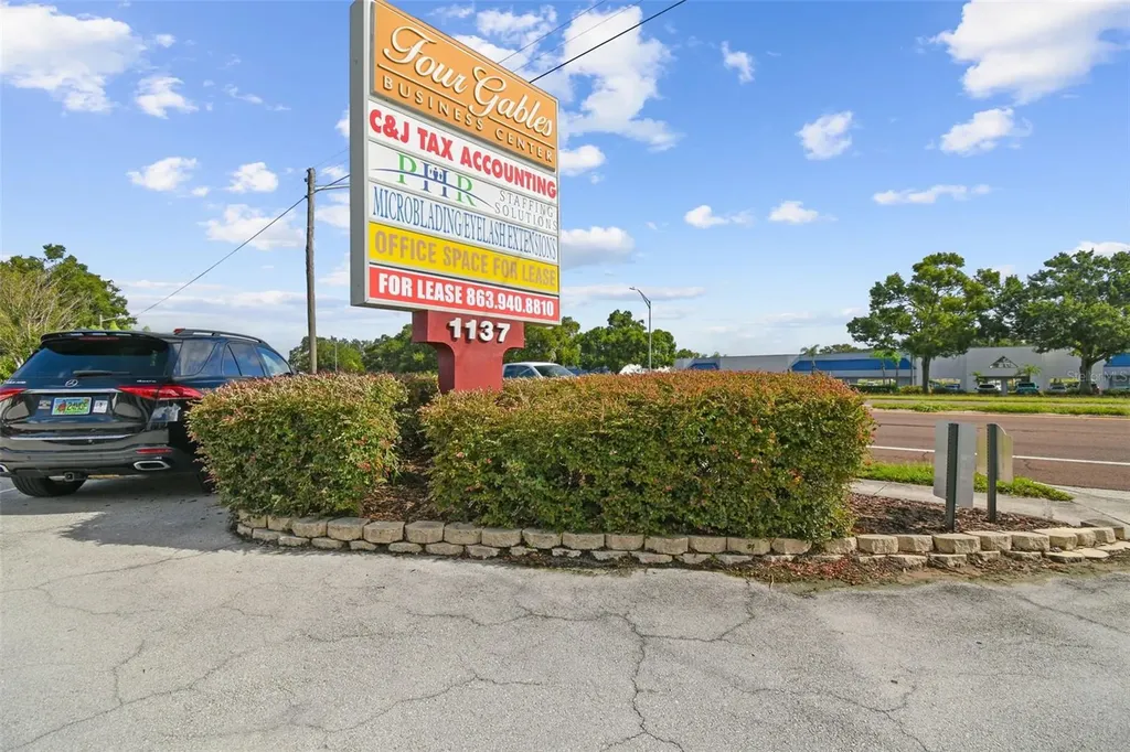 1137 Bartow Road Lakeland FL 33801