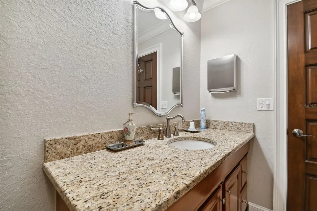 1137 Bartow Road Lakeland FL 33801