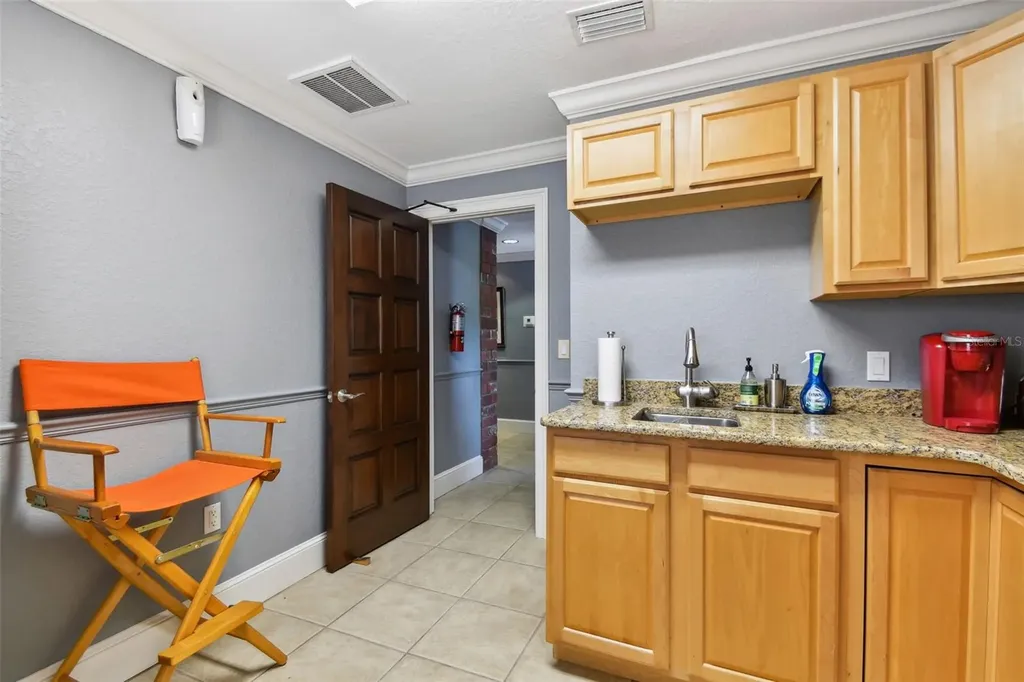 1137 Bartow Road Lakeland FL 33801