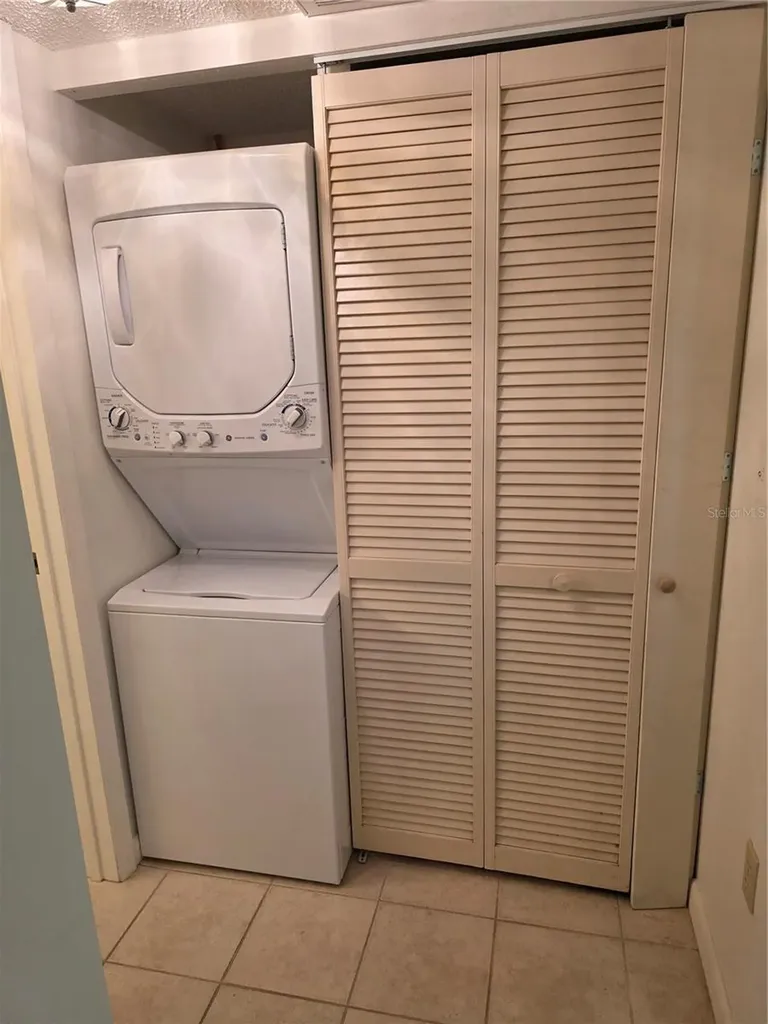 2207 Belleair Road Clearwater FL 33764