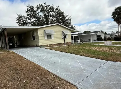 1532 W Schwartz Boulevard Lady Lake FL 32159