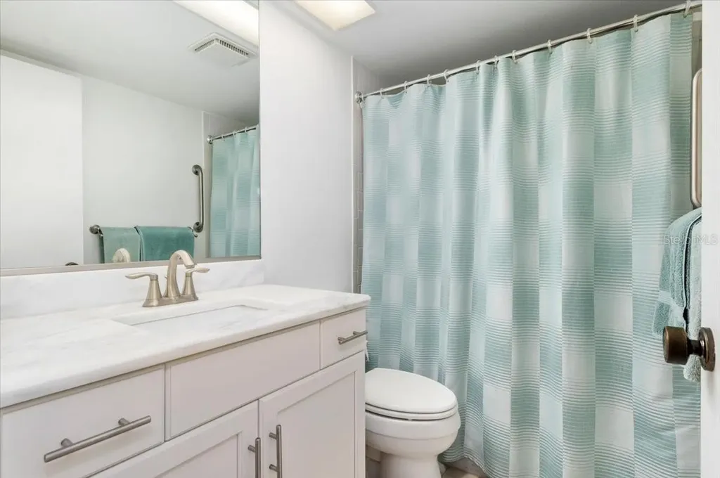 1519 Pelican Point Drive Sarasota FL 34231