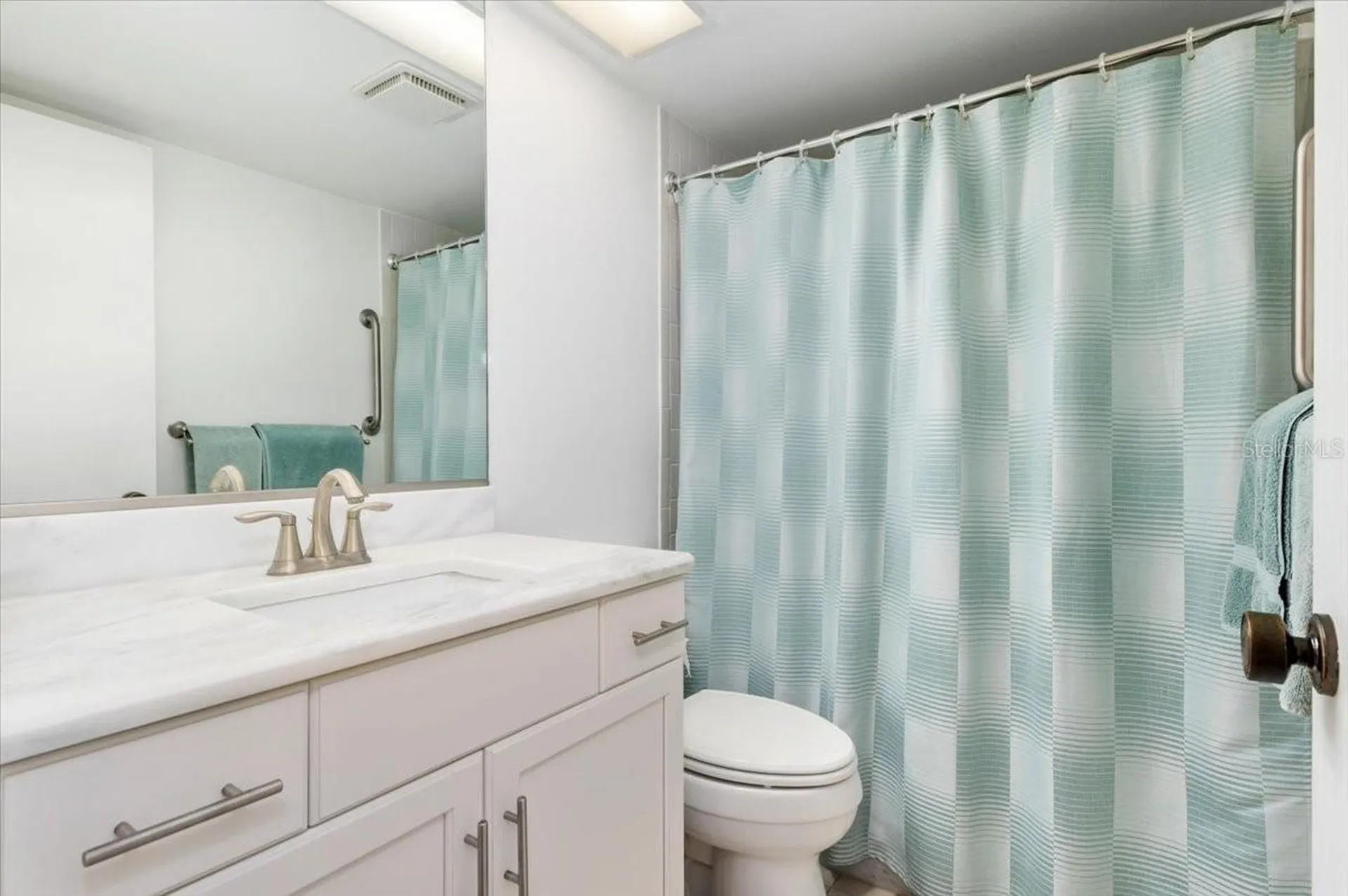 1519 Pelican Point Drive Sarasota FL 34231