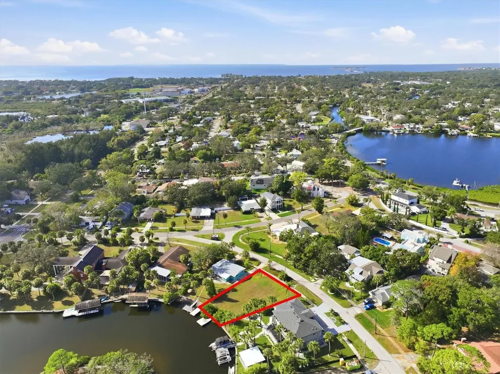 56 Inness Drive Tarpon Springs FL 34689