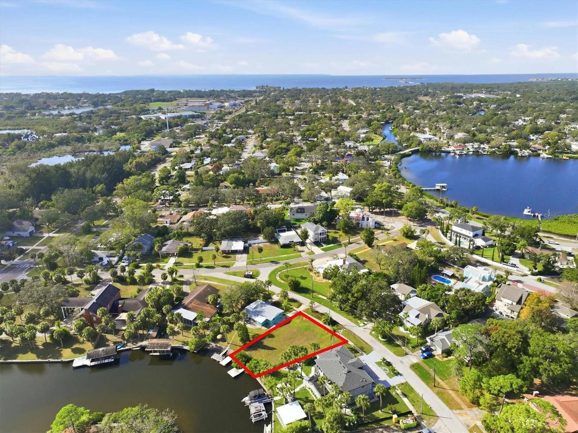 56 Inness Drive Tarpon Springs FL 34689