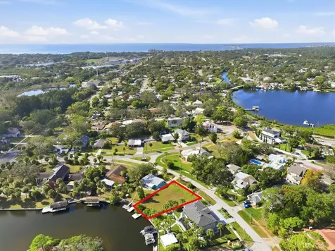 56 Inness Drive Tarpon Springs FL 34689