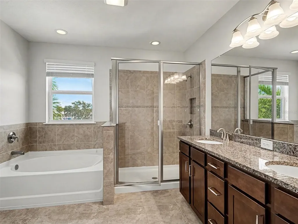 451 Bahama Grande Boulevard Apollo Beach FL 33572