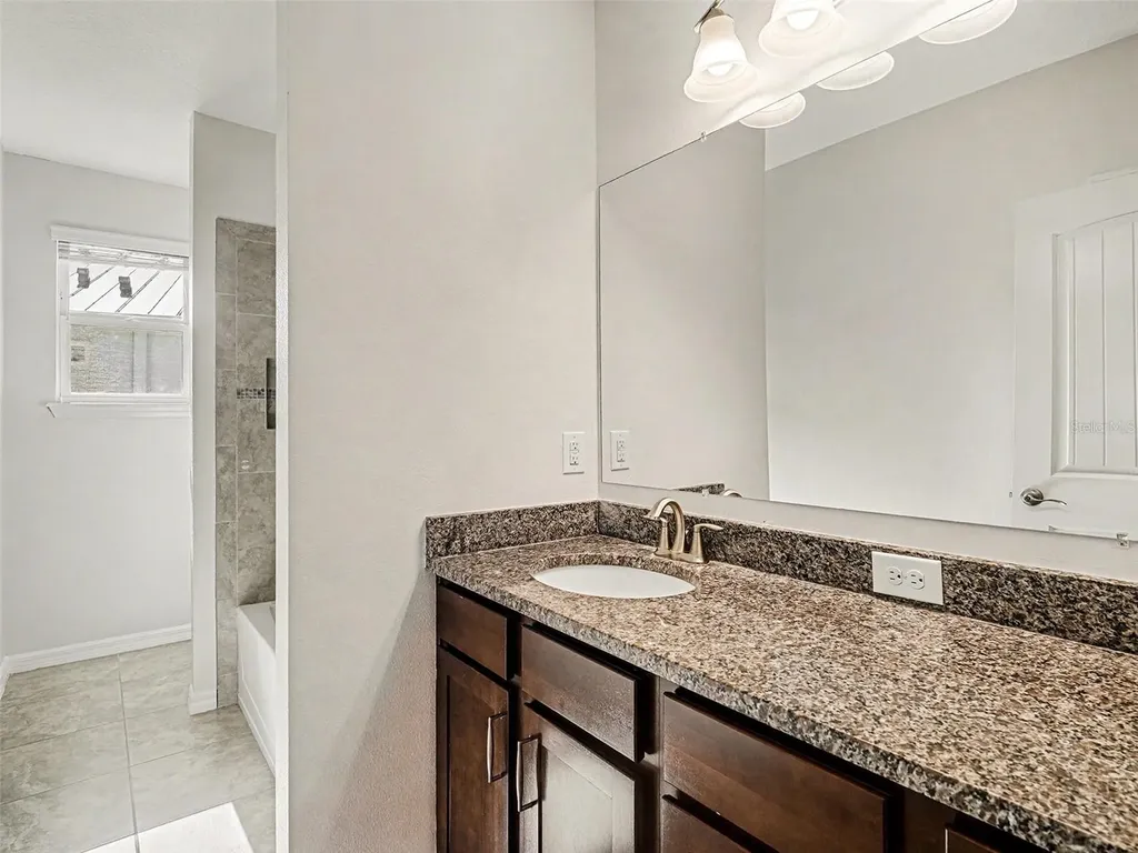 451 Bahama Grande Boulevard Apollo Beach FL 33572