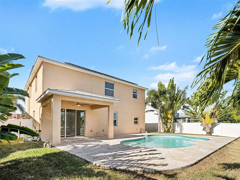 451 Bahama Grande Boulevard Apollo Beach FL 33572