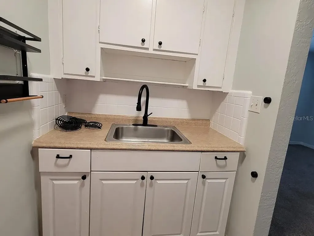 820 8th Avenue S St Petersburg FL 33701
