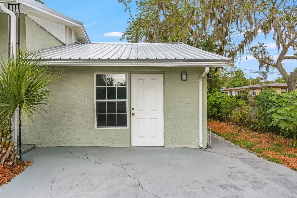 1144 Hillcrest Drive Daytona Beach FL 32114