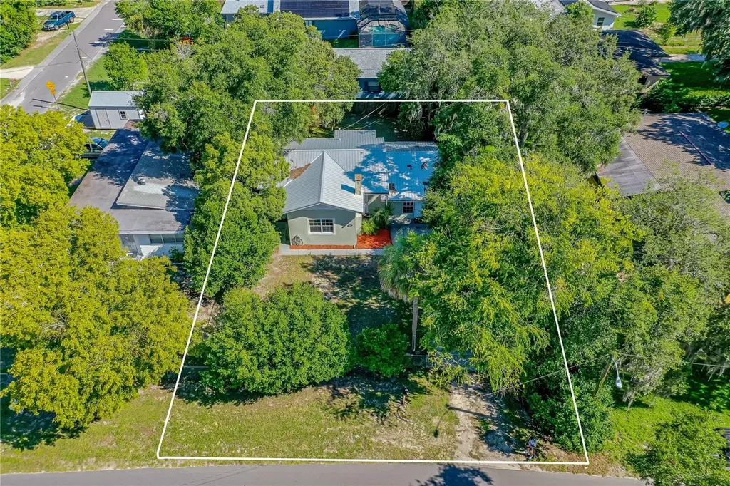 1144 Hillcrest Drive Daytona Beach FL 32114