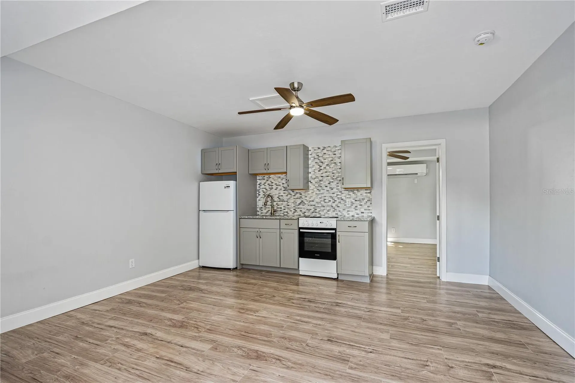 1144 Hillcrest Drive Daytona Beach FL 32114
