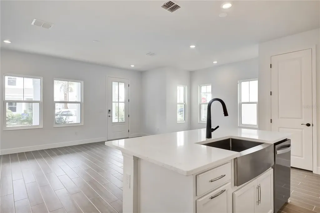208 Eagleston Lane Lakewood Ranch FL 34240