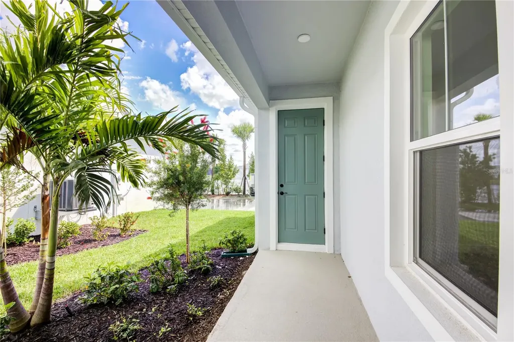 208 Eagleston Lane Lakewood Ranch FL 34240