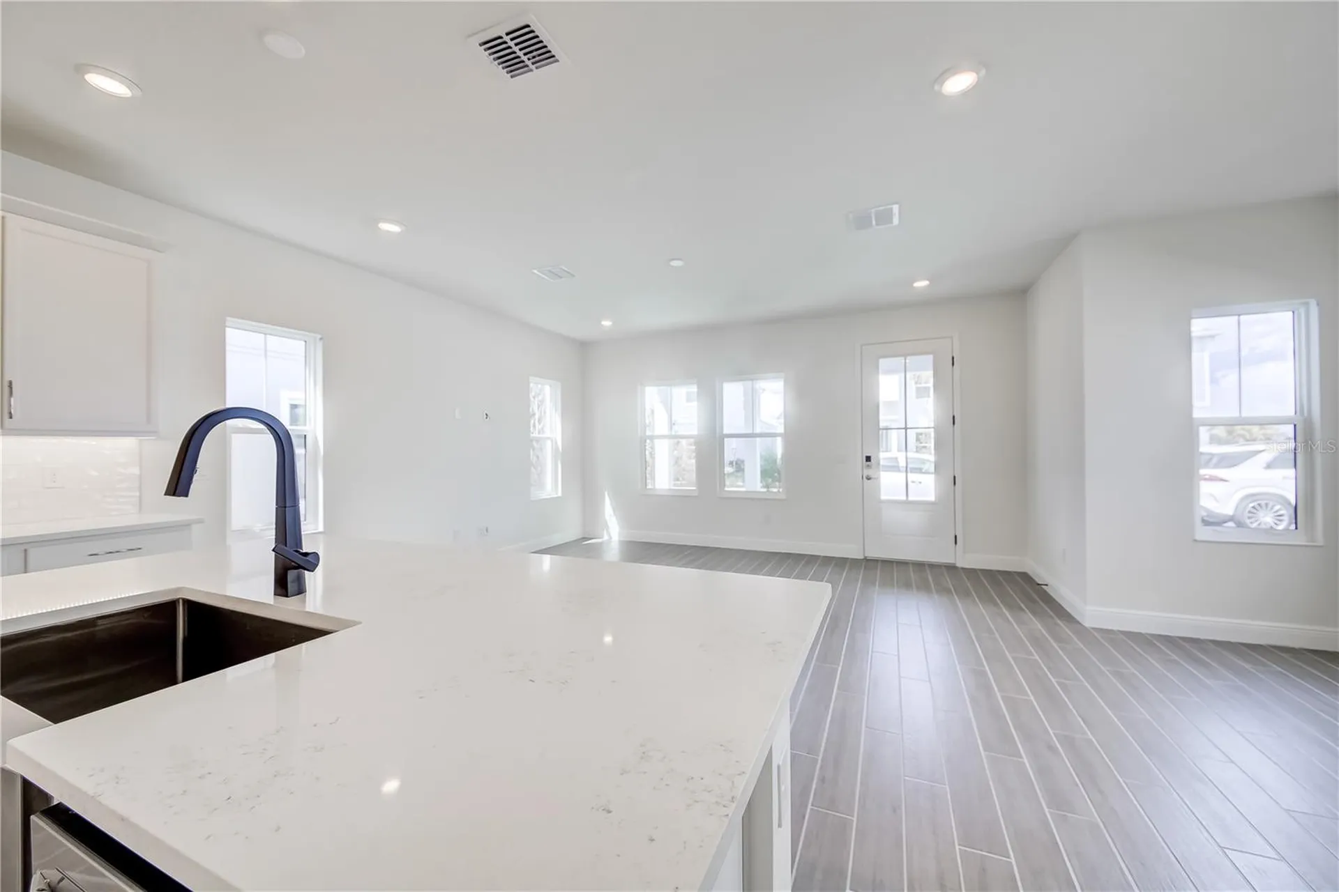 208 Eagleston Lane Lakewood Ranch FL 34240