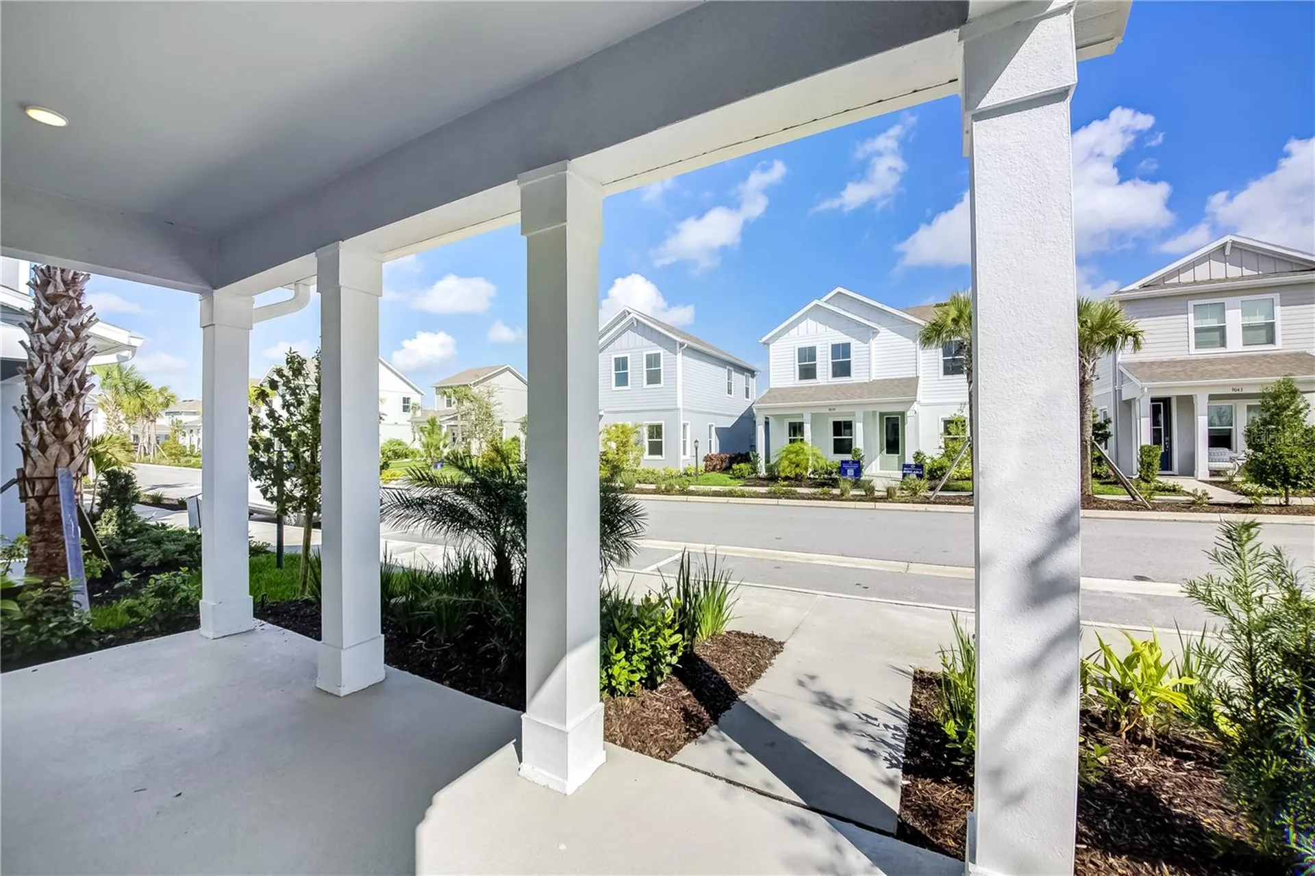 208 Eagleston Lane Lakewood Ranch FL 34240