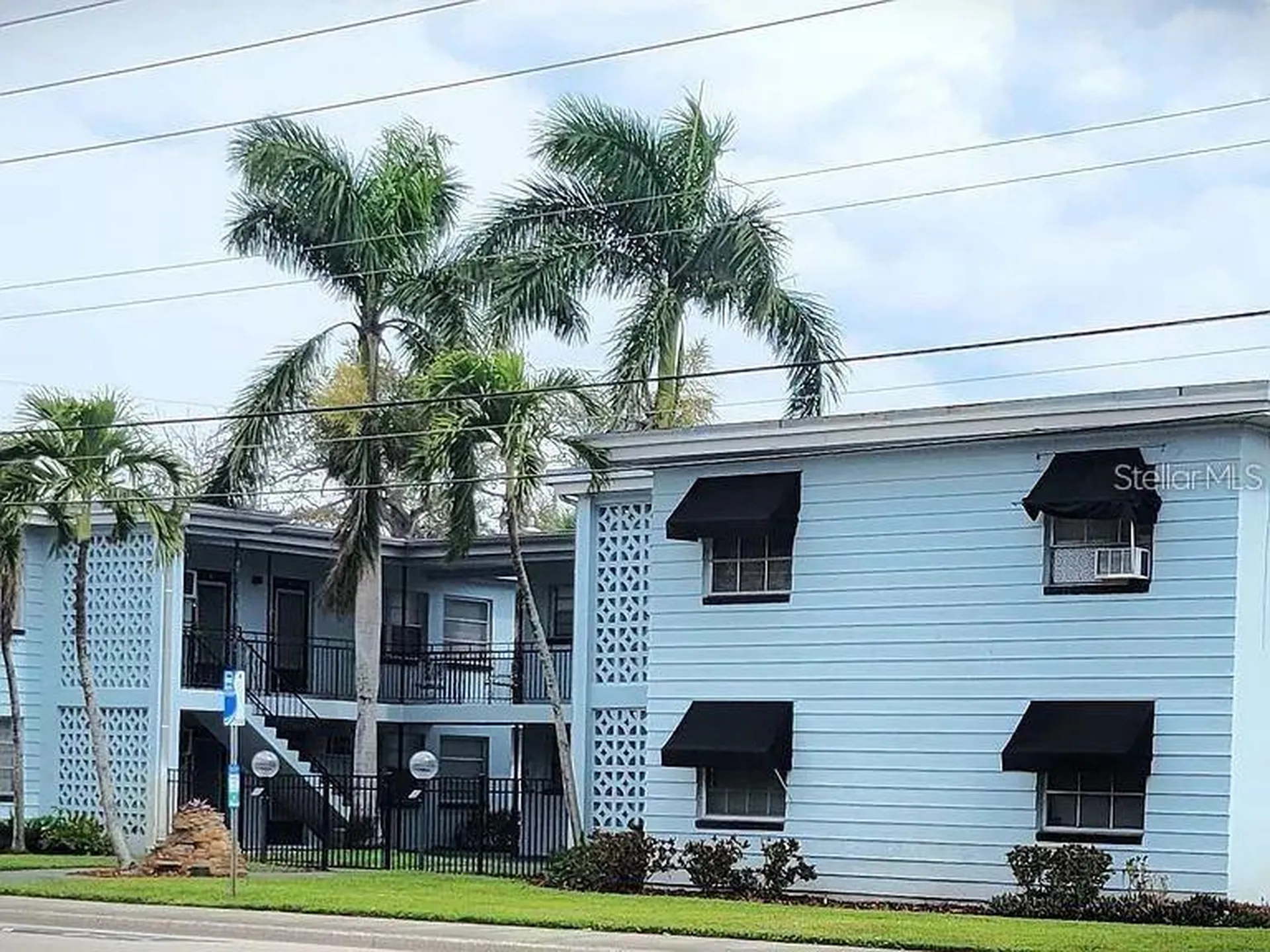 4018 6th Street S St Petersburg FL 33705