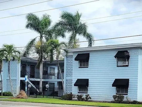 4018 6th Street S St Petersburg FL 33705