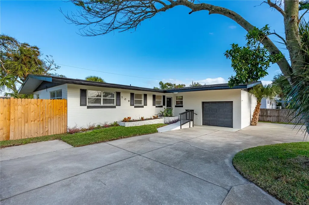 109 Standish Drive Ormond Beach FL 32176