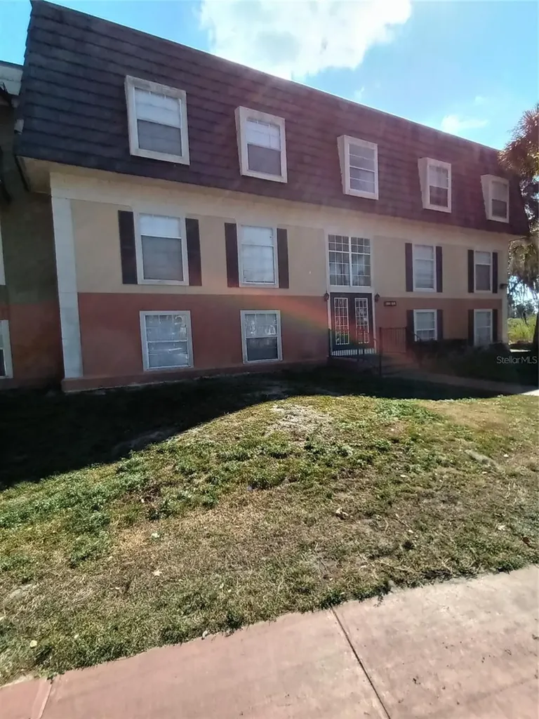 3966 Versailles Drive Orlando FL 32808