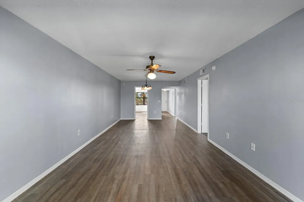 505 30th Avenue W Bradenton FL 34205