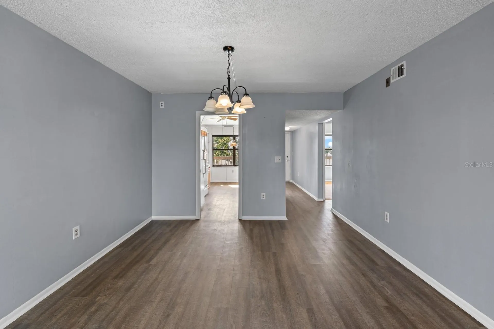 505 30th Avenue W Bradenton FL 34205