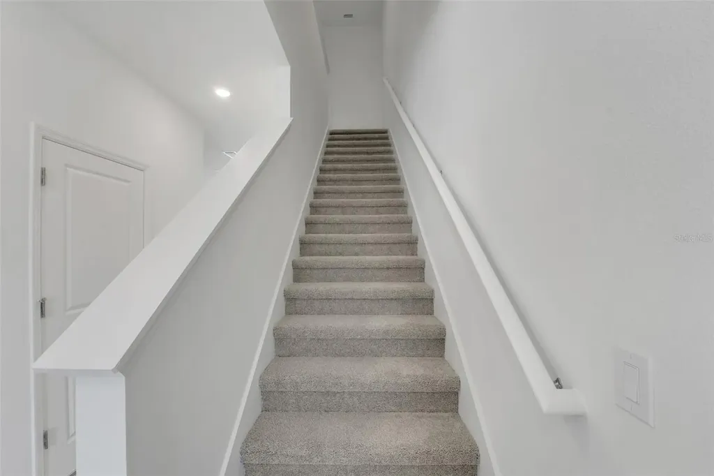 31784 Kestrel Calling Drive San Antonio FL 33576