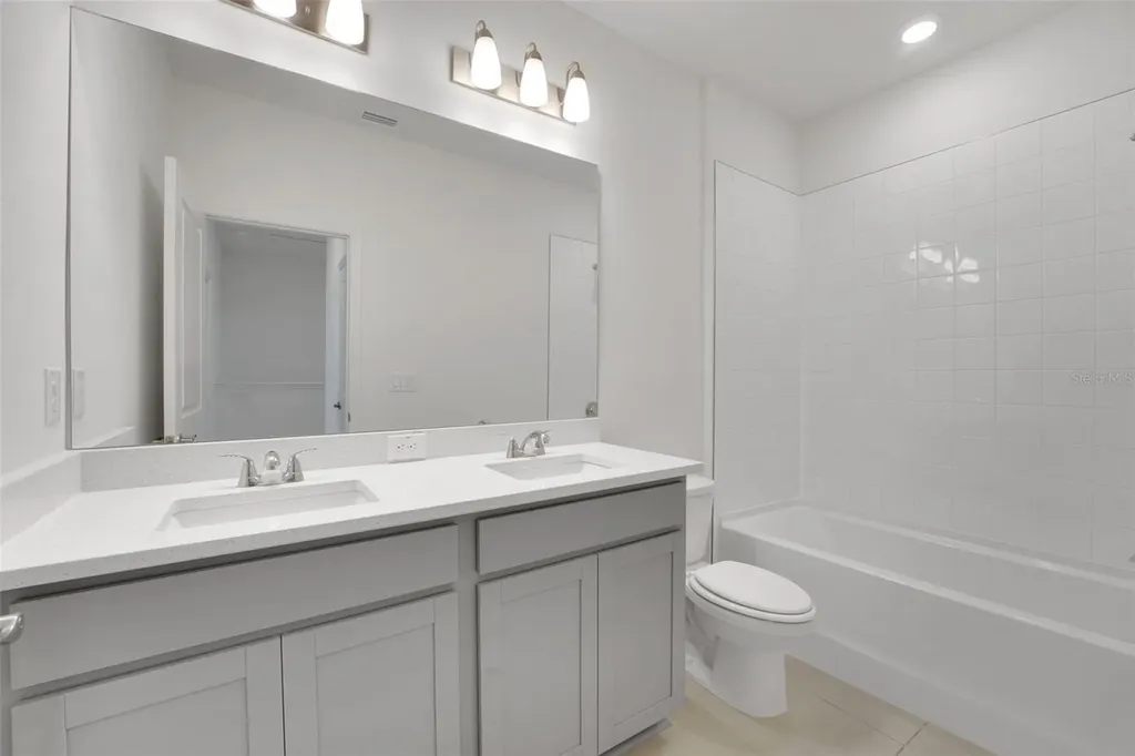 31784 Kestrel Calling Drive San Antonio FL 33576