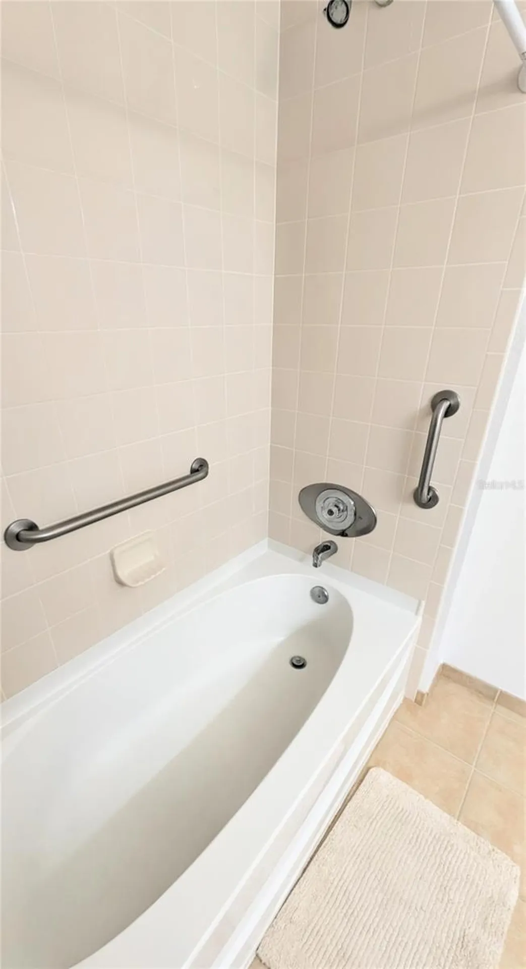 1064 N Tamiami Trail Sarasota FL 34236
